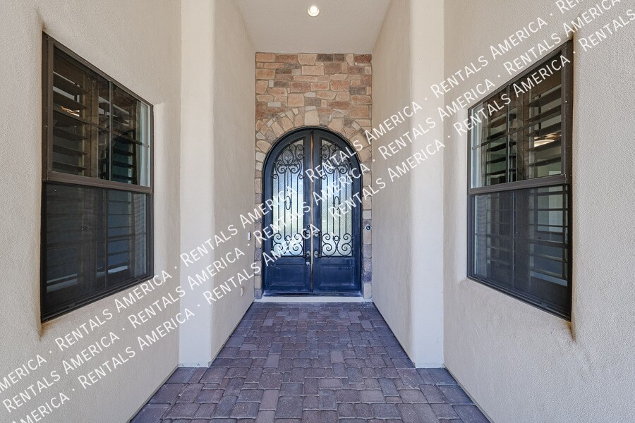 Building Photo - 4430 E Gemini Pl