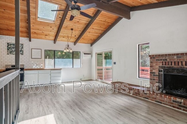 Building Photo - 6290 Topaz Dr