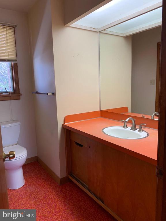 Building Photo - 111 Green St