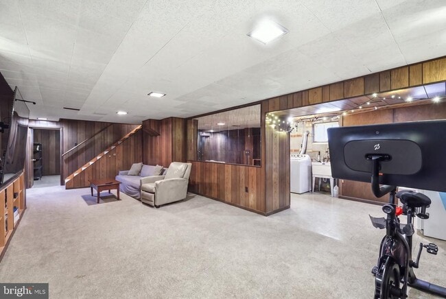 Building Photo - 6605 Grey Fox Dr