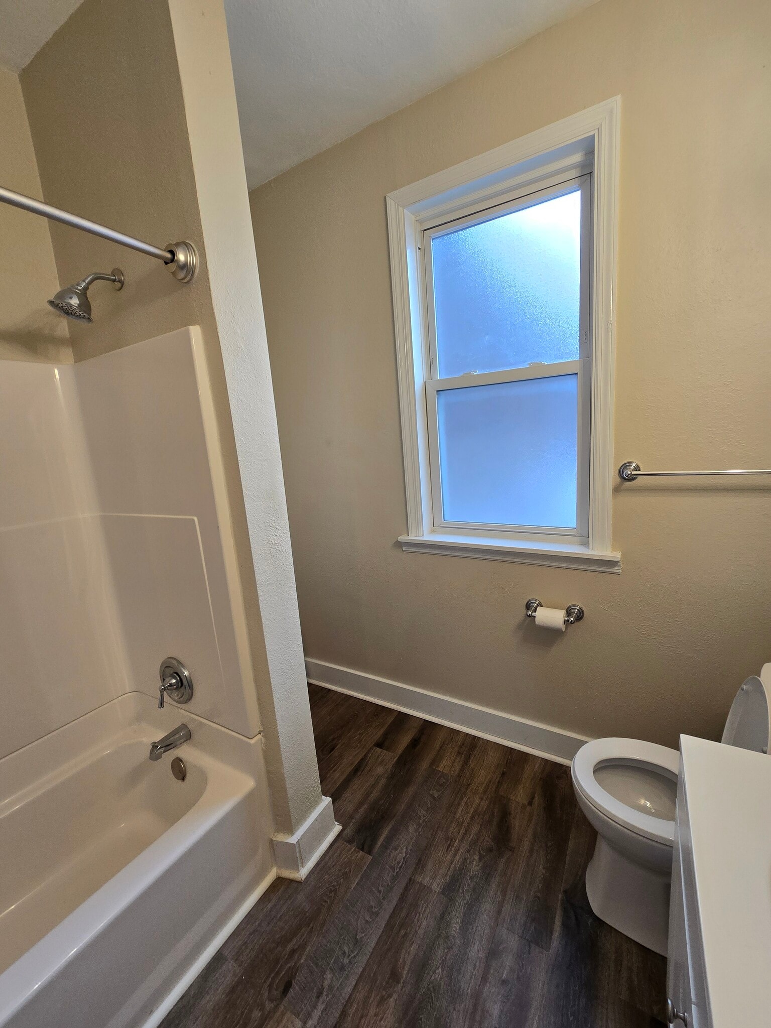 Building Photo - 405 Butler St