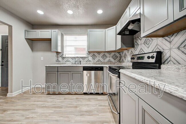 Building Photo - 8075 NW 23rd St