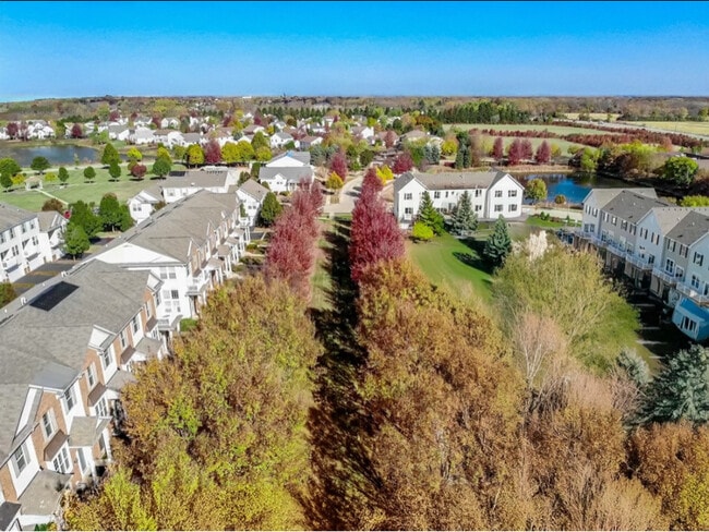 Building Photo - 202 Neubauer Circle