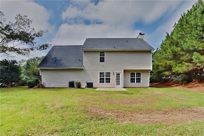 Building Photo - 2800 Alcovy River View