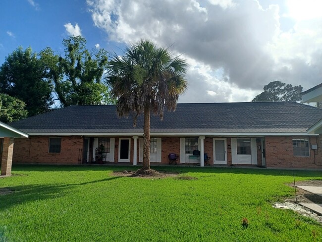 Building Photo - 1719 Oakley Ct