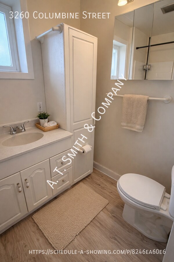 Building Photo - 3260 Columbine St