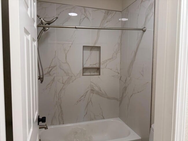 Building Photo - 5955 Lake Almanor Dr