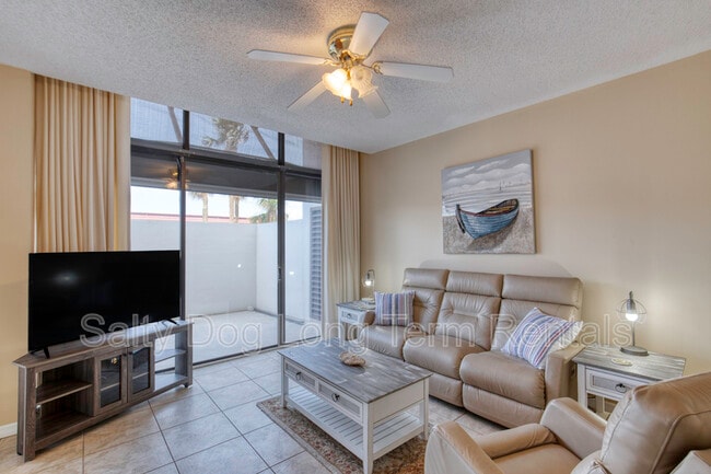 Building Photo - 1601 N Central Ave