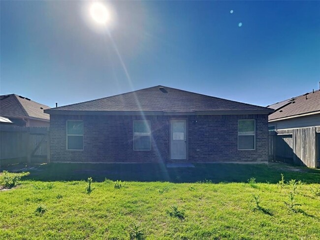 Building Photo - 21002 Twining Rose Ln