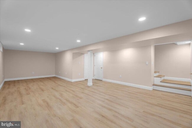 Building Photo - 118 Fenwick Rd