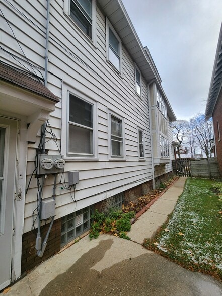 Side of house - 2107 N 51st St