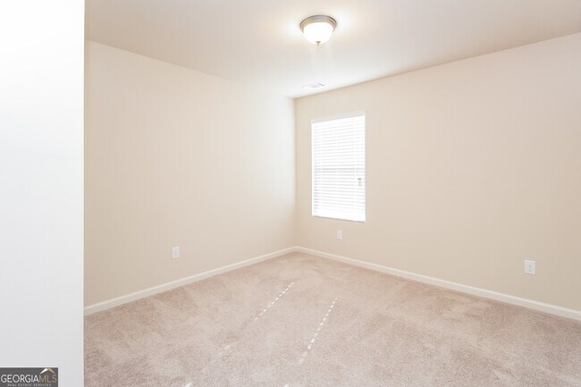 Building Photo - 355 Sunflower Ln