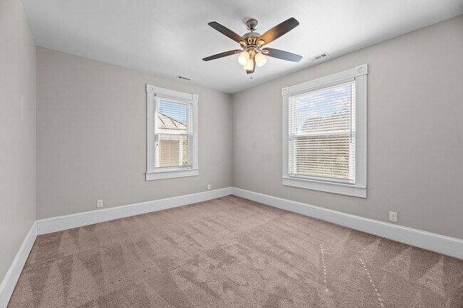 Building Photo - 1220 National Ave