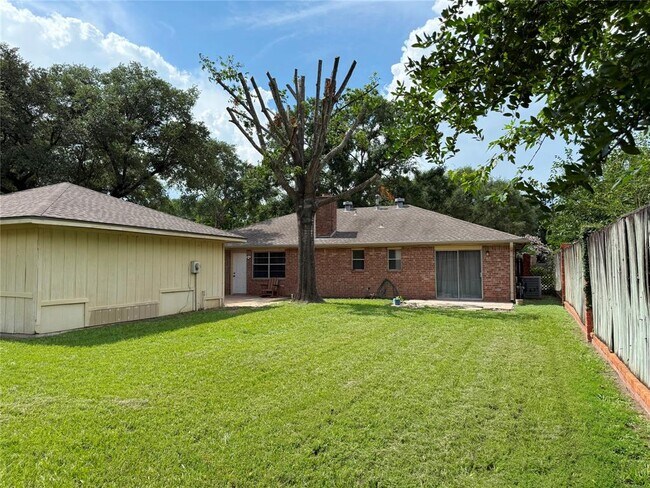 Building Photo - 13430 Exton Ln