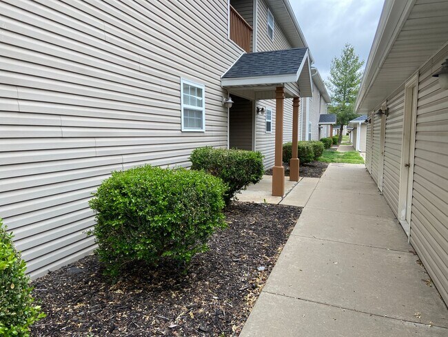 Building Photo - Condominium in Academy Commons
