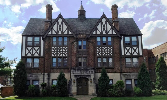 Building Photo - Essex-Morley and Barclay Apartments