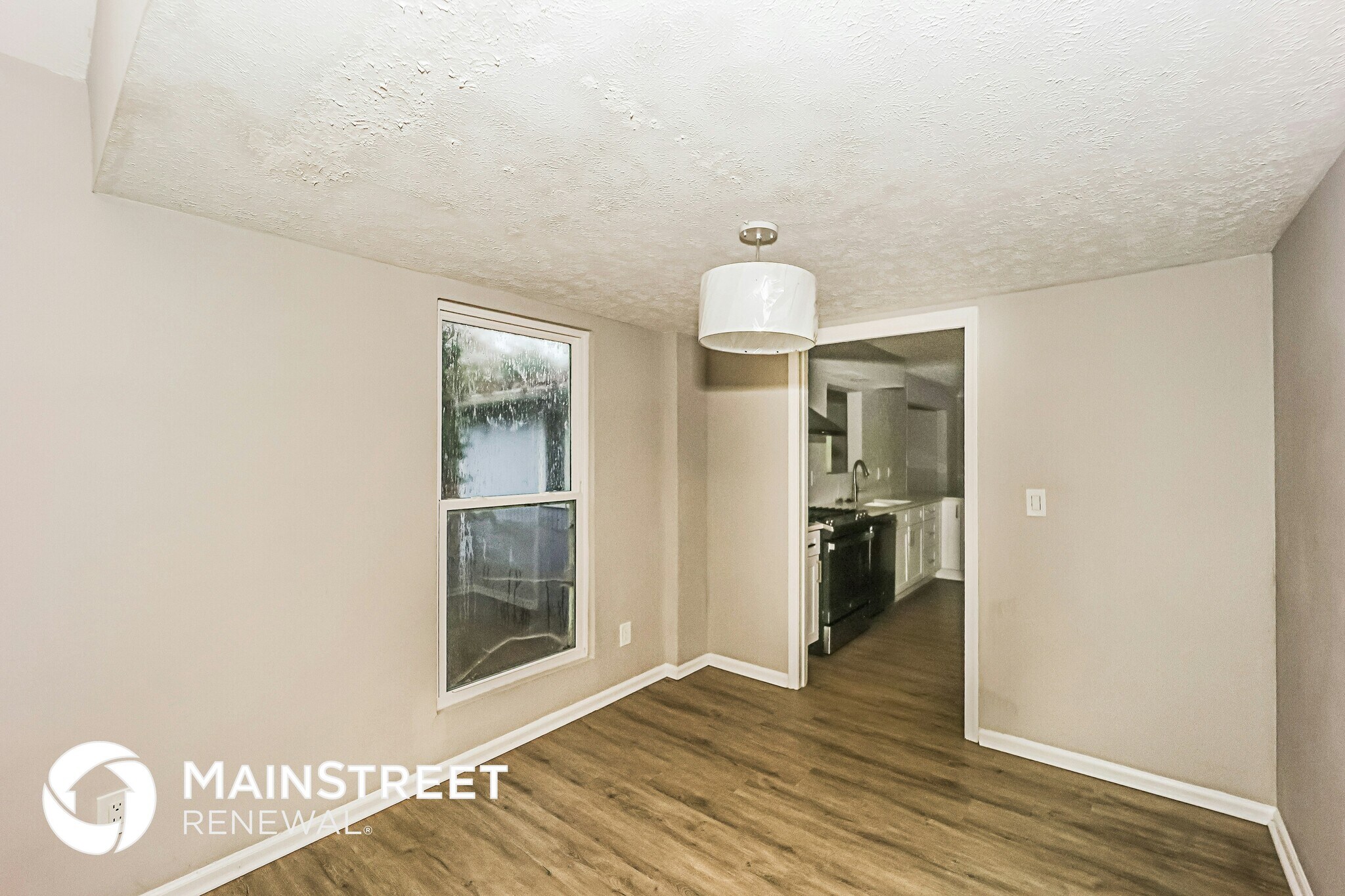 Building Photo - 4433 Woodbank Ln