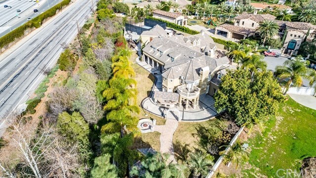 Building Photo - 151 Toby Ln