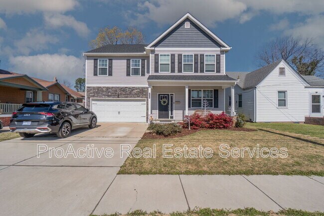 Primary Photo - 3630 Buckingham St