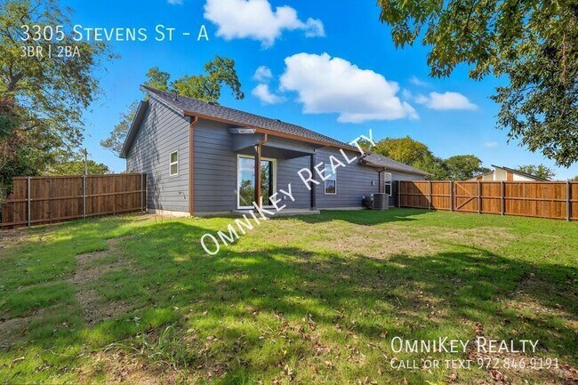 Building Photo - 3305 Stevens St