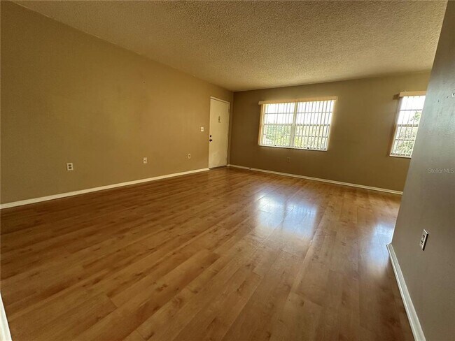 Building Photo - 4800 Rilma Ave