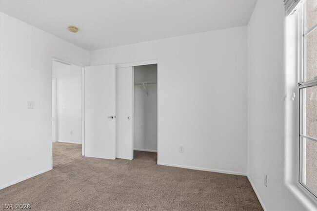 Building Photo - 541 Penzance Ct