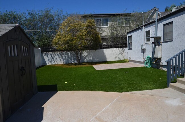 Building Photo - 2Bd/1Ba Single Family Home