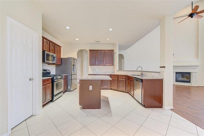 Building Photo - 5007 Jade Cove Ct