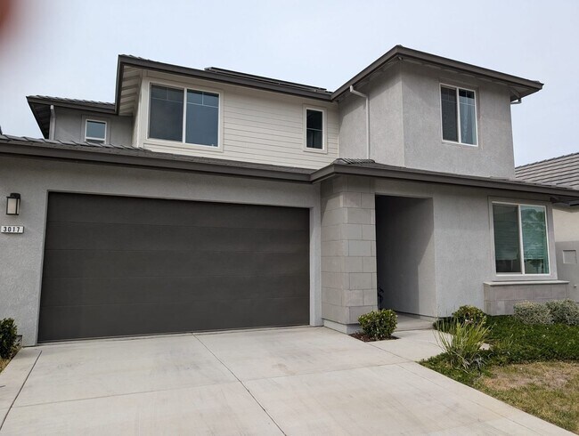Building Photo - Spacious 4BR, 3.5 bath House in River Isla...