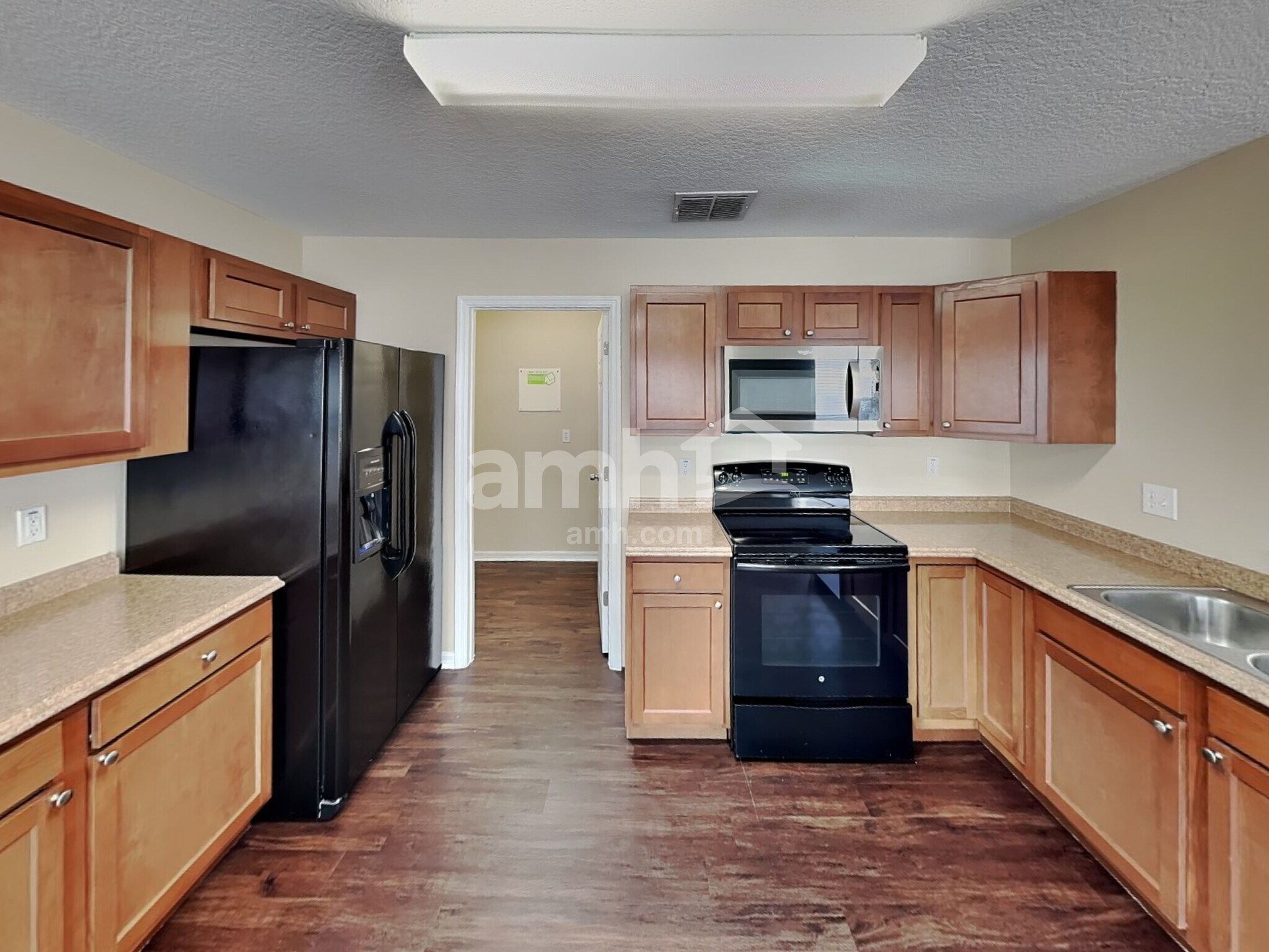 Building Photo - 2340 Norwood Pl