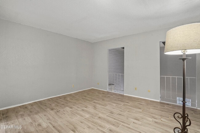 Building Photo - 6201 Escondido Dr