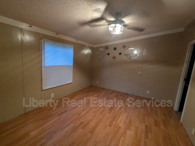 Building Photo - 1298 Dunlevie Rd