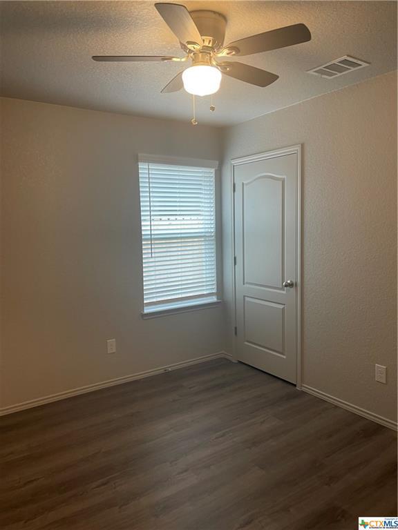 Building Photo - 539 Lost Trl