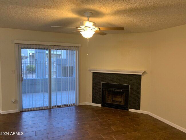 Building Photo - 2910 W Marconi Ave