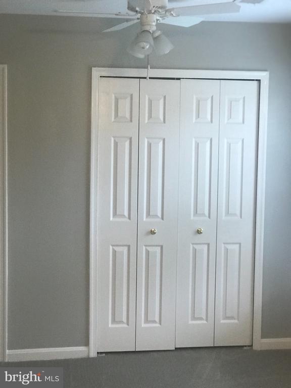 Building Photo - 4662 Deerwatch Dr