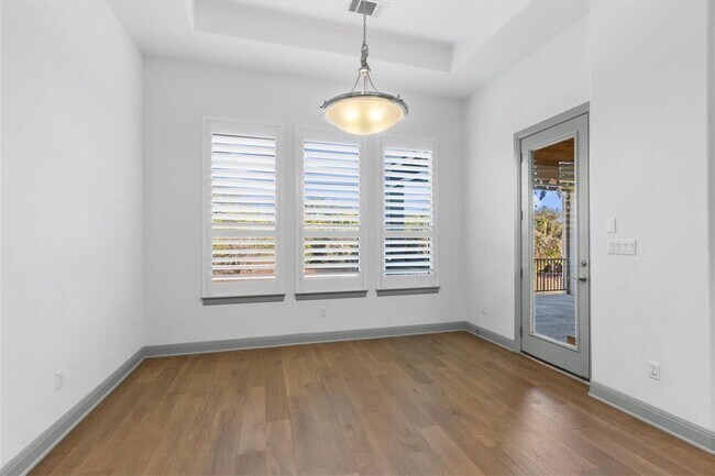 Building Photo - 16516 Leopold Trail