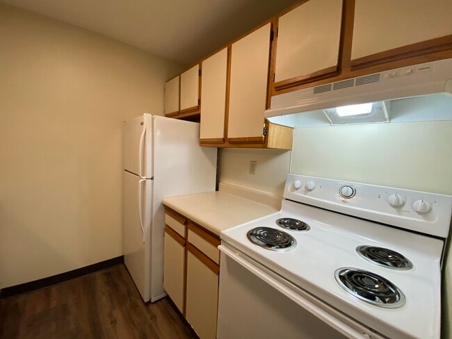 Building Photo - 133 Eastern Ave