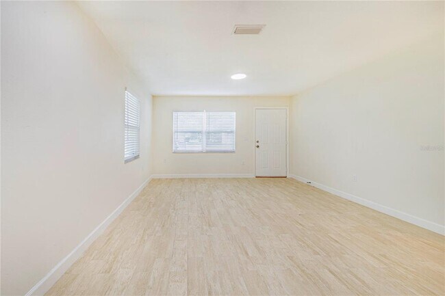 Building Photo - 1221 Hartsell Ave