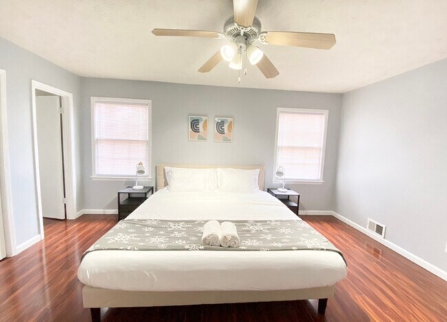 Building Photo - 175 Michael Dr