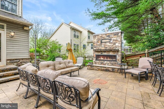Building Photo - 20599 Quarterpath Trace Cir