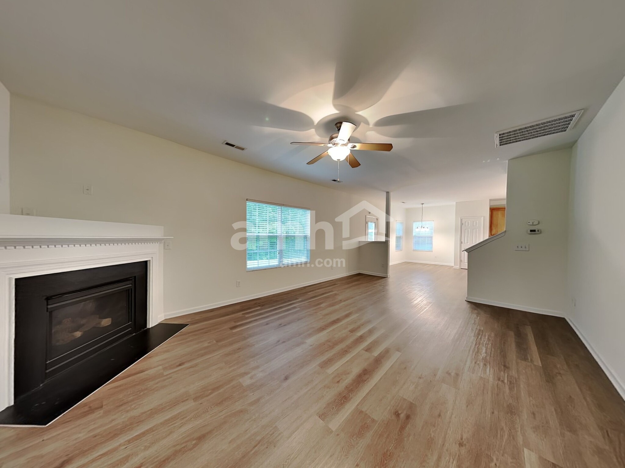 Building Photo - 817 Redland Dr