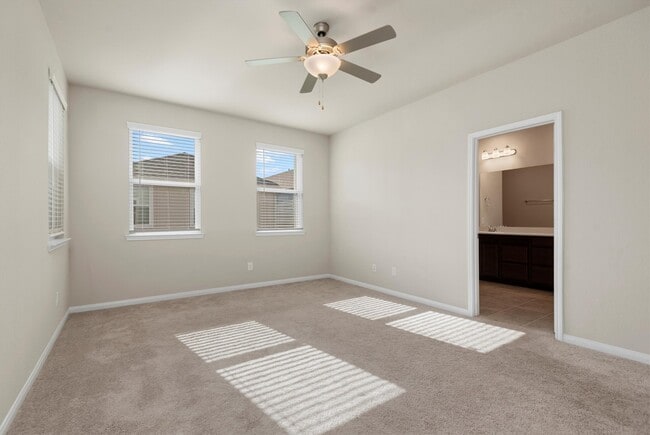 Building Photo - 1520 Parkland Oak Dr