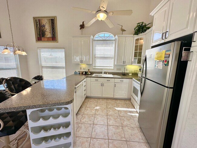 Building Photo - 397 Nettles Blvd