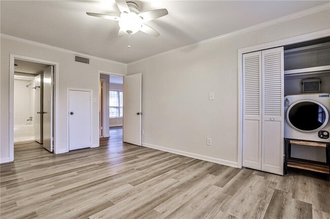 Building Photo - 111 Maison Pl NW