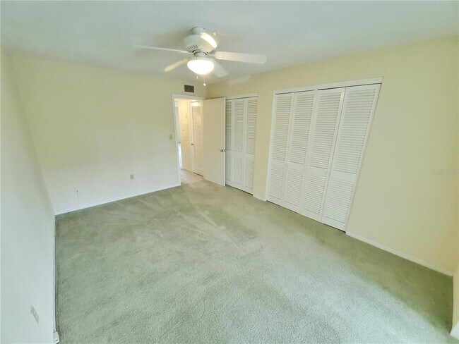 Building Photo - 1000 49th Street N