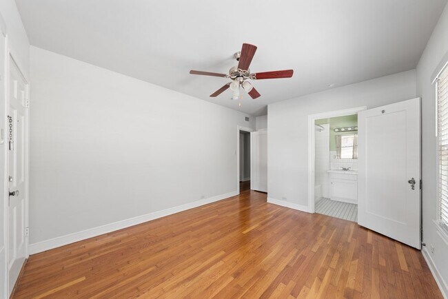 Building Photo - 109 W Norwood Ct