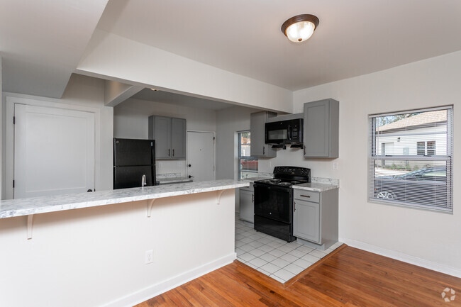 1BR, 1BA - Capitol View Apartments