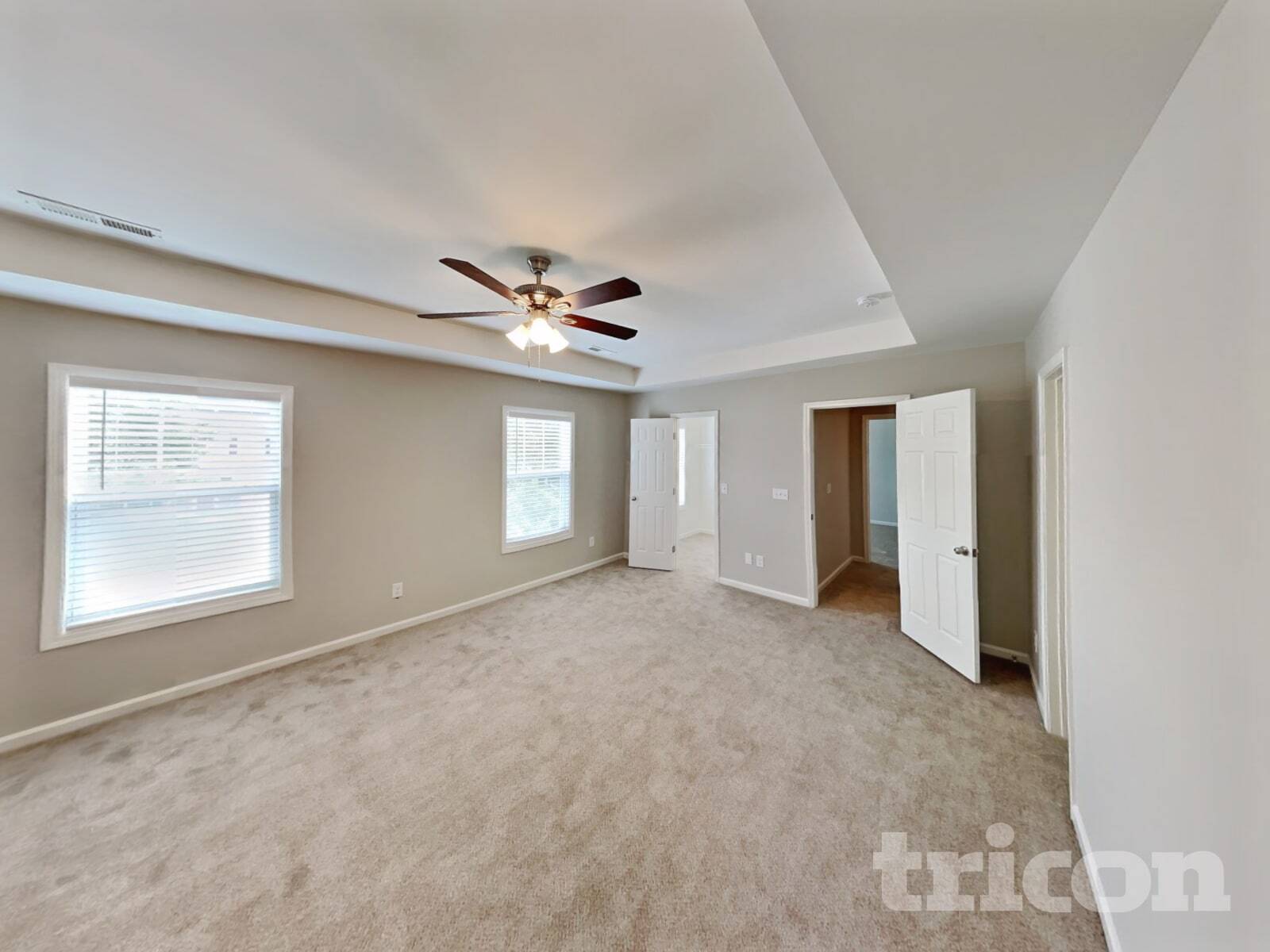 Building Photo - 904 Redland Dr