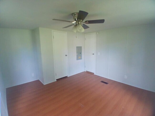 Building Photo - 12794 Roy Harris Loop