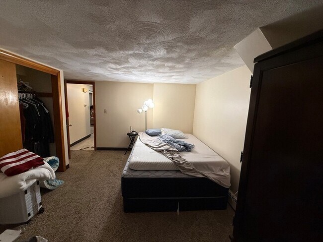 Building Photo - 15 Michael Rd